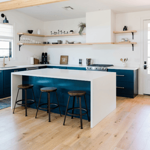 bold color pop in kitchen remodel