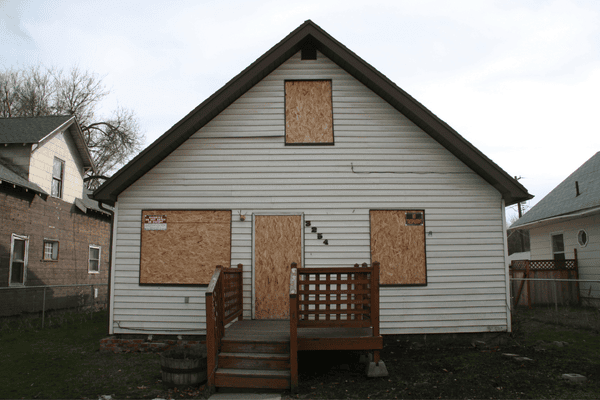 how to board up a window after damage